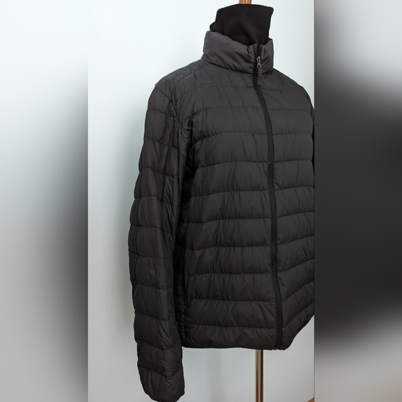 Uniqlo jacket‎ - Picture 2 of 6